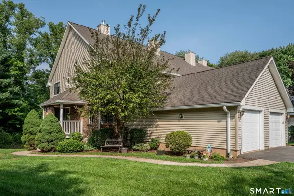 81 Fox Run Court #81, Newington, CT 06111