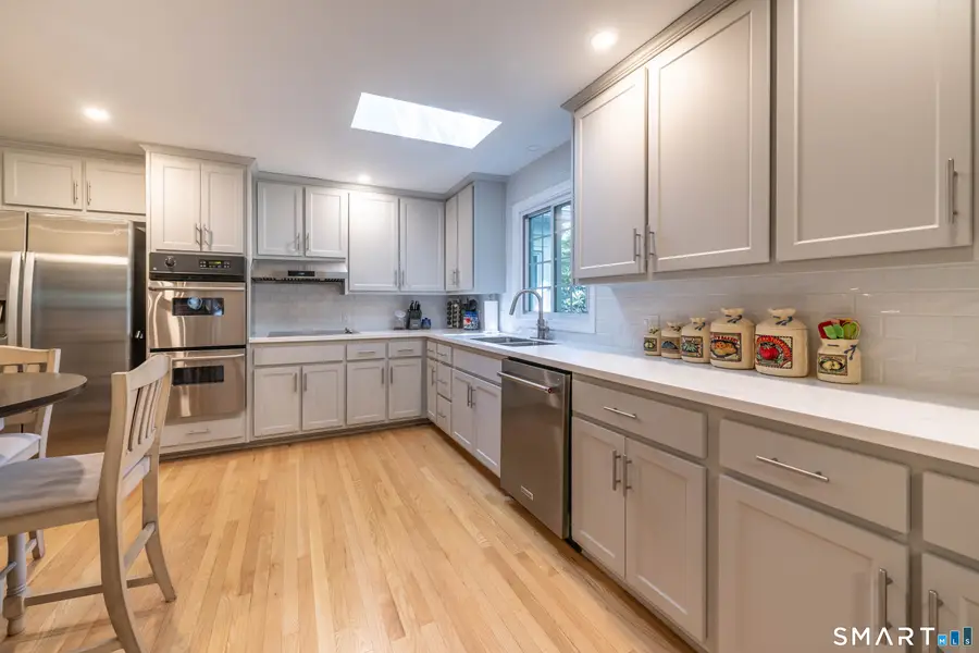 6 Twins Court, Norwich, CT 06360 - #3