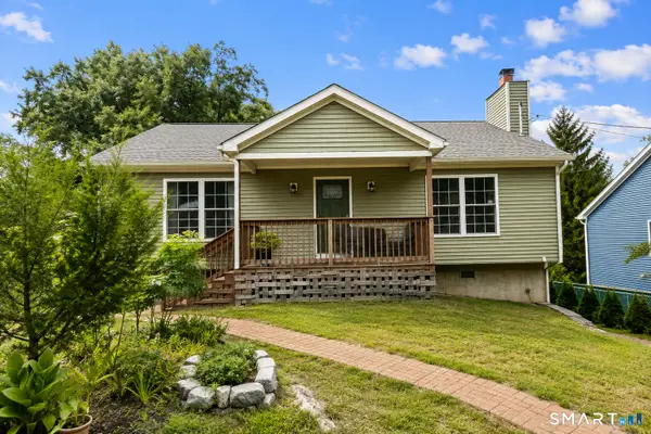25 Orowoc Trail, Shelton, CT 06484
