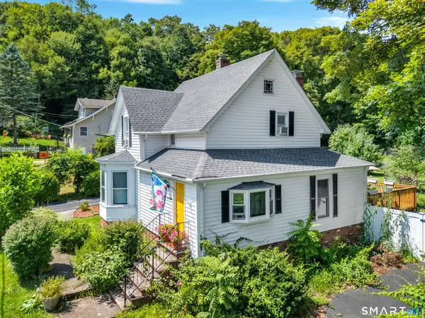 15 Gay Hill Road, Montville, CT 06382