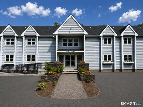 1 Beaver Brook Road #29, Danbury, CT 06810