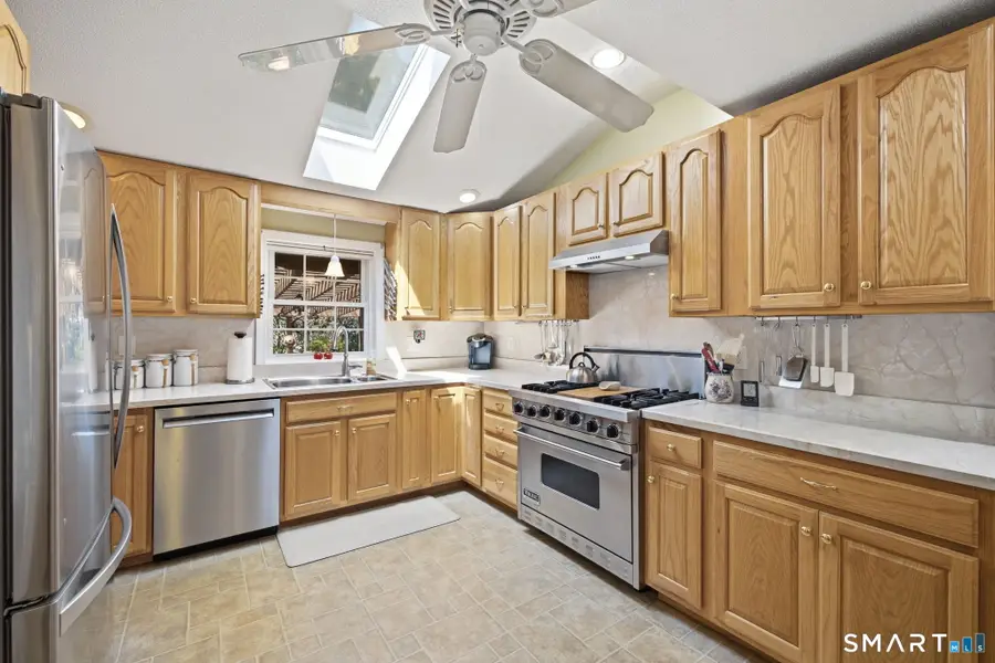 47 Willard Road, Manchester, CT 06042 - #3