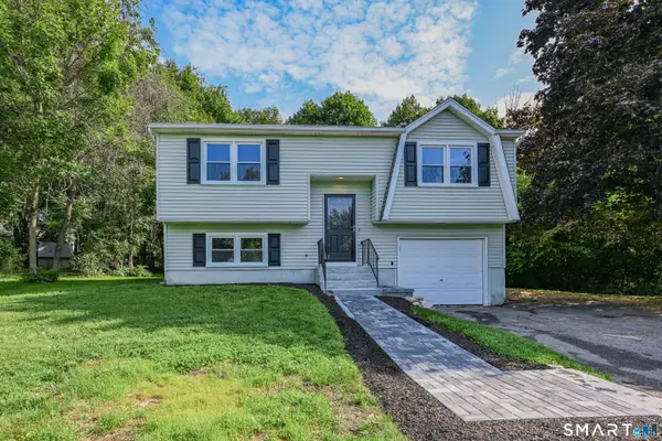 93 Cookes Ridge, Torrington, CT 06790