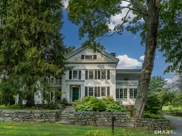 552 Breakneck Hill Road, Middlebury, CT 06762