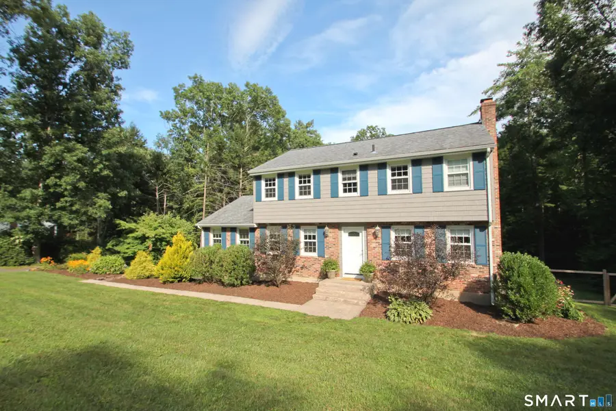 14 Horseshoe Drive, East Granby, CT 06026 - #2