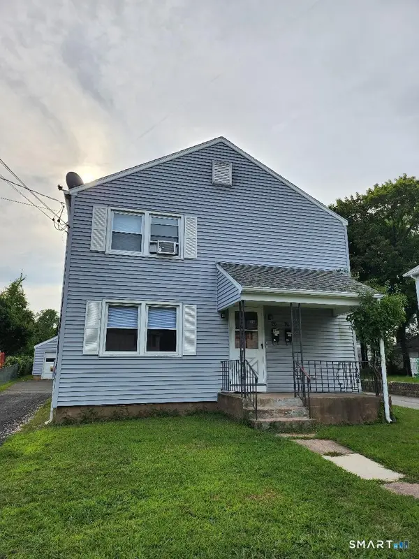 40 Glenwood Street, Manchester, CT 06040