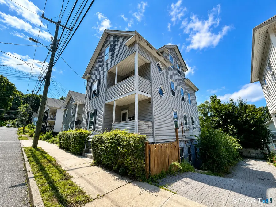 125 Willow Street, Meriden, CT 06450 - #2