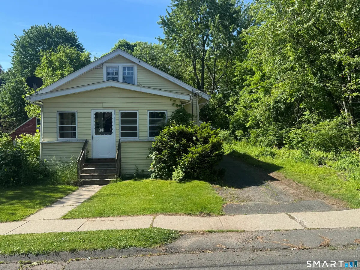 133 Grove Street, Windsor Locks, CT 06096 - #1
