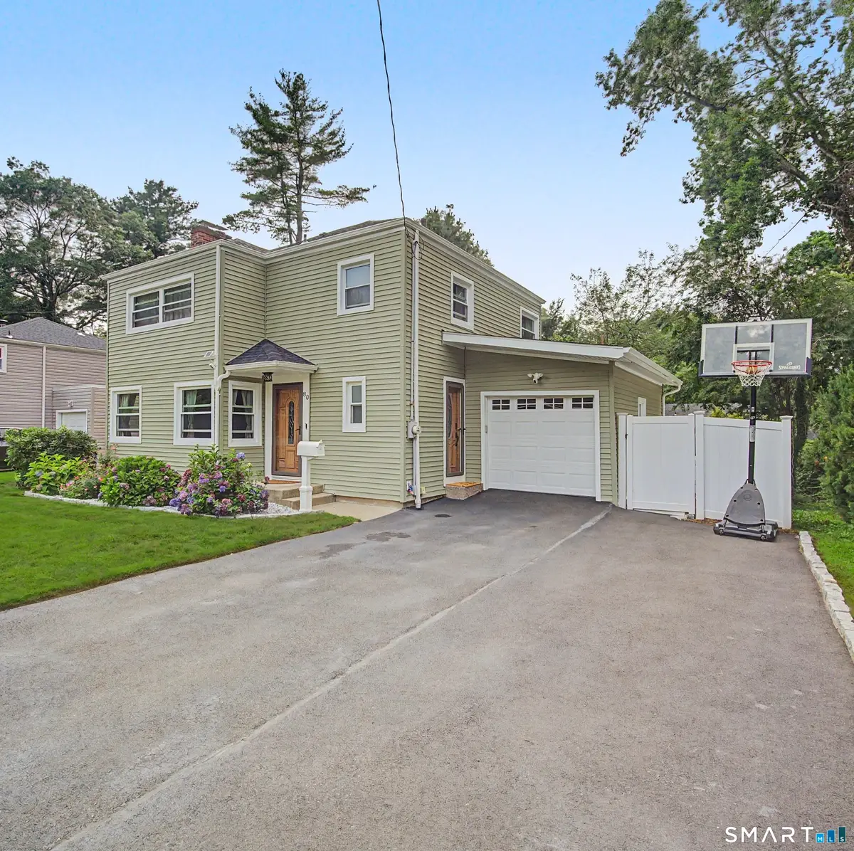 80 Lakeview Terrace, New Haven, CT 06511 - #1