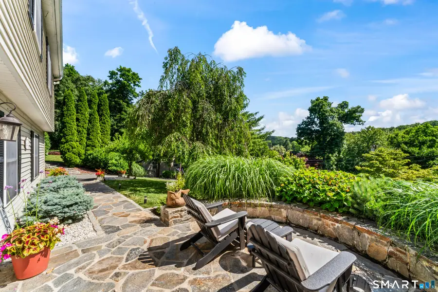 25 North Lake Shore Drive, Brookfield, CT 06804 - #2