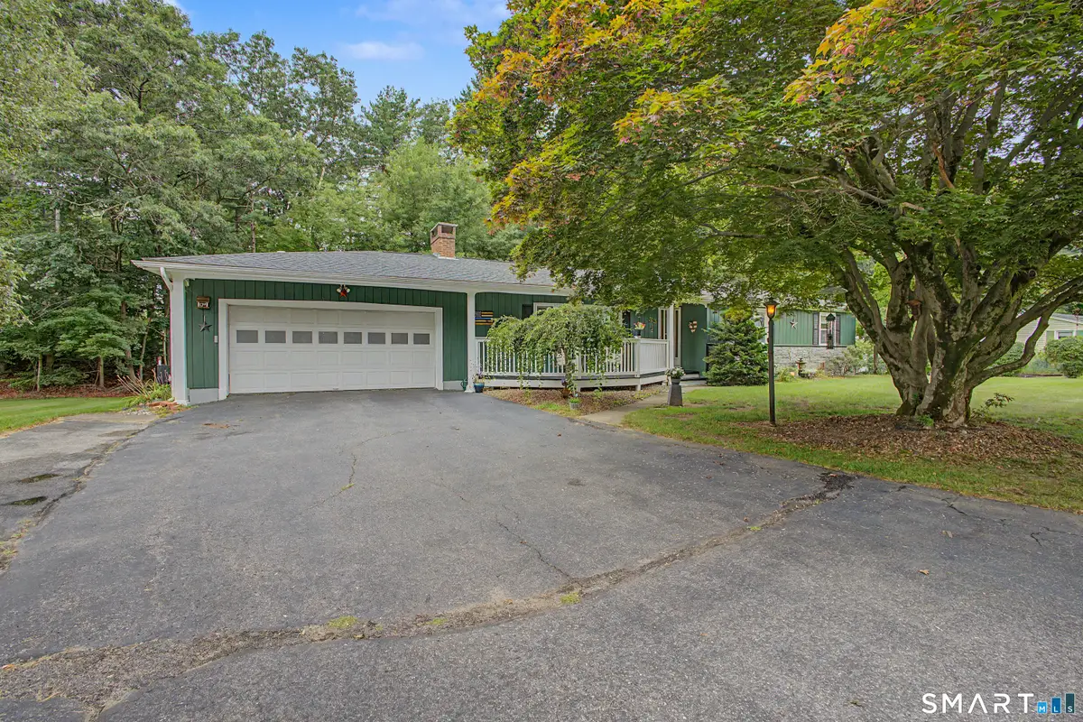 33 Bonnette Avenue, Thompson, CT 06277 - #1