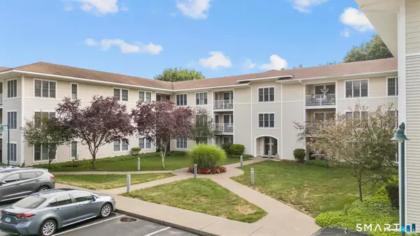 468 Main Street #319, East Lyme, CT 06357
