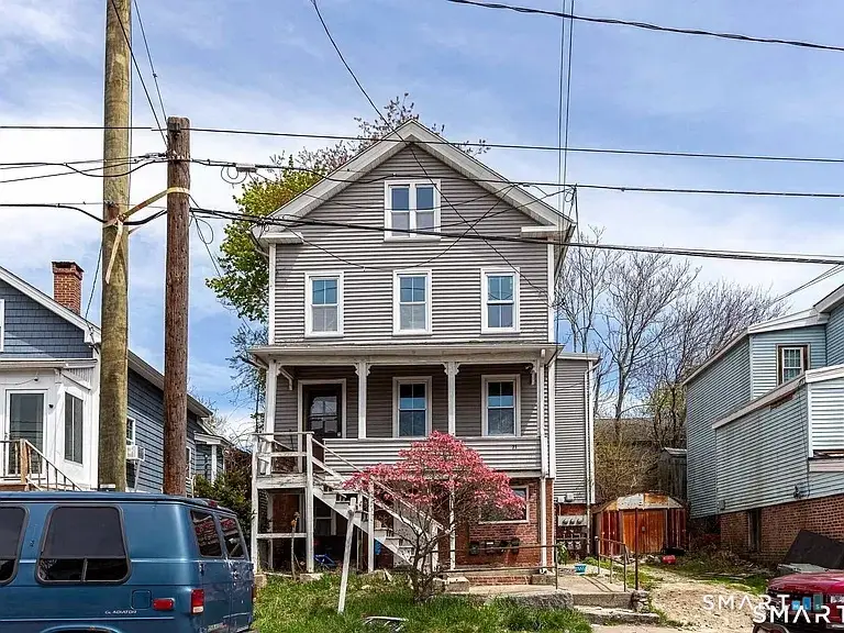 71 Blackhall Street, New London, CT 06320 - #1