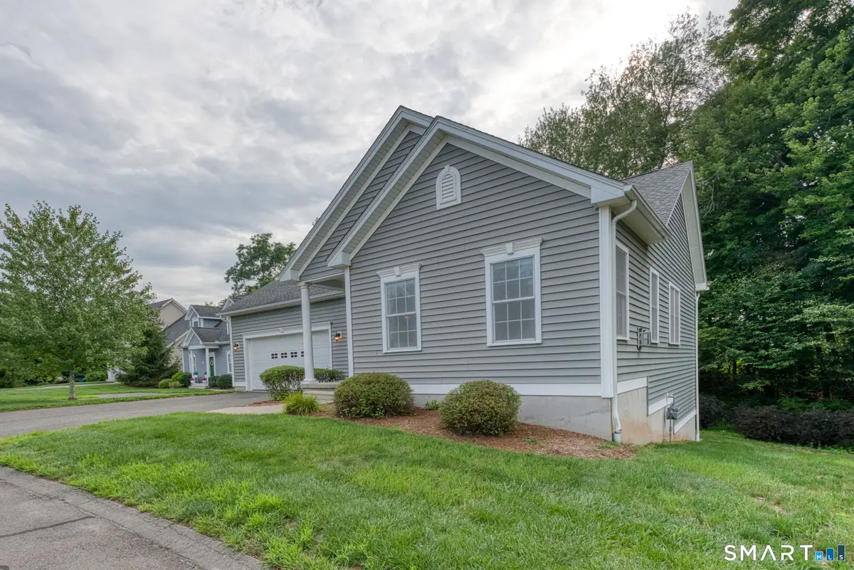 9 Chapman Chase #9, Windsor Locks, CT 06096 - #1