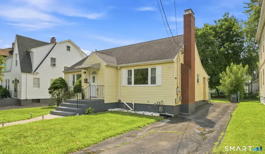 21 Cromwell Street, Hartford, CT 06114 - #3