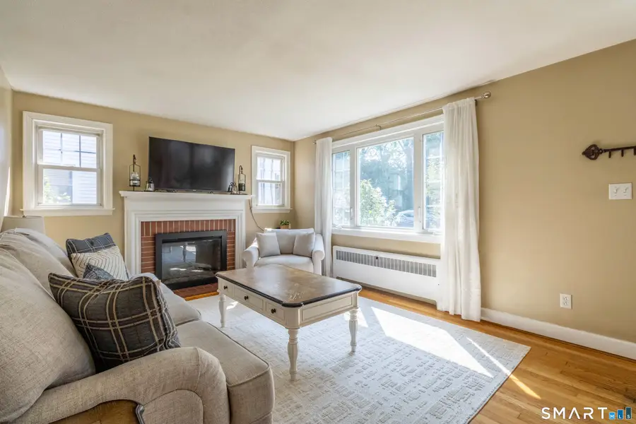 21 Overland Street, Manchester, CT 06040 - #3