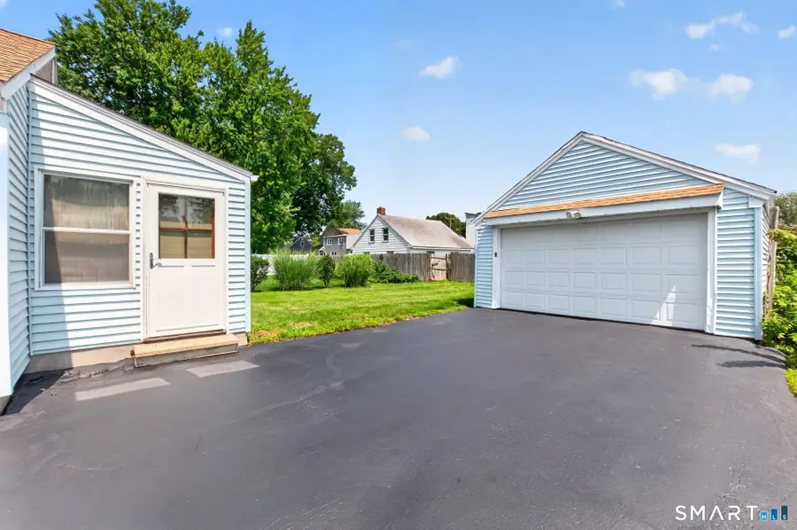 30 Yale Street, West Hartford, CT 06110 - #3