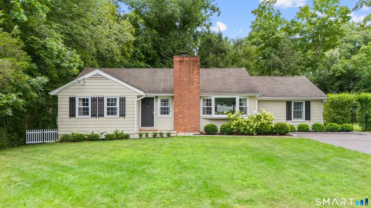 19 Alvin Drive, Norwalk, CT 06850 - #1