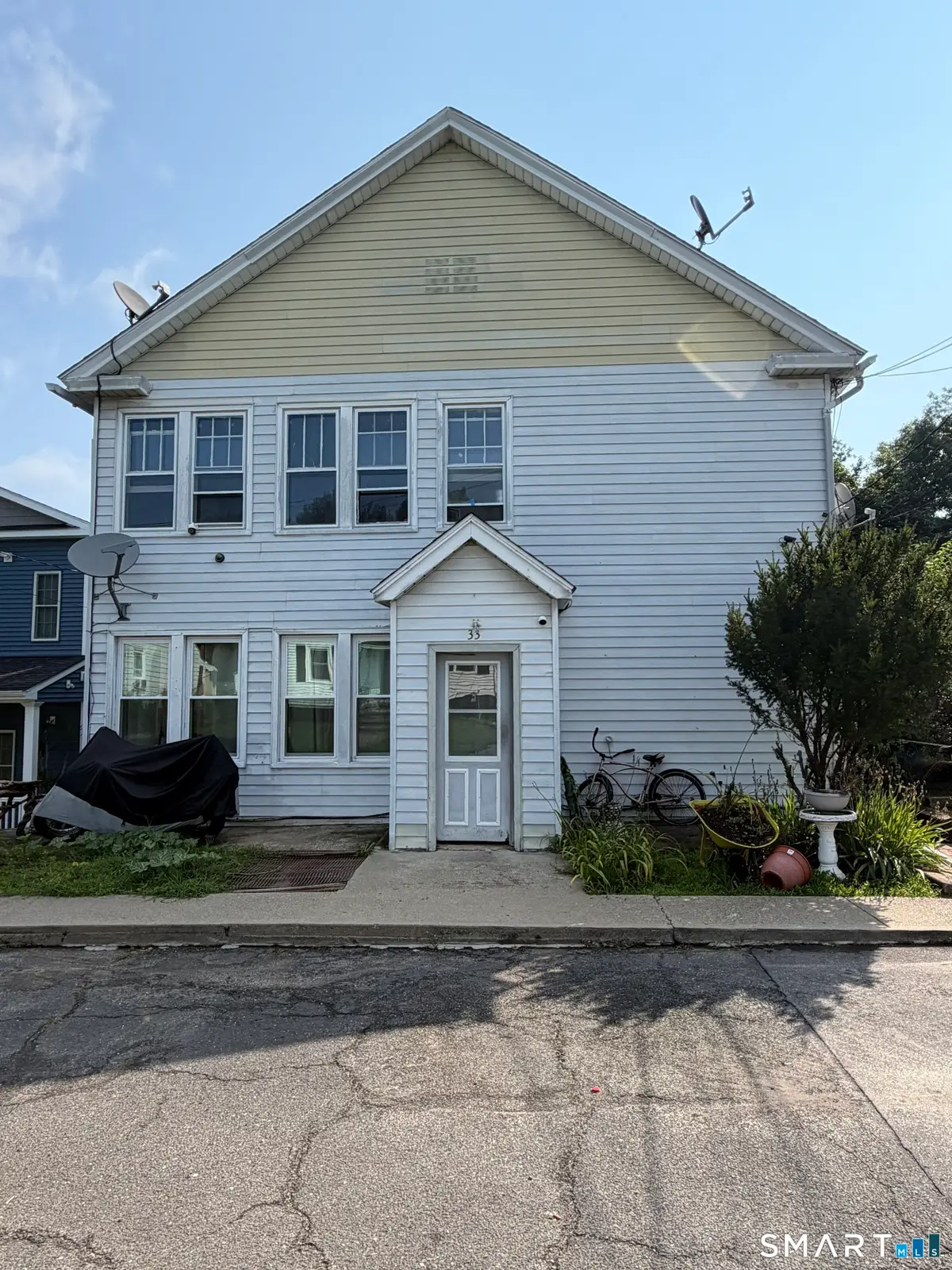 33 Vista Place, Waterbury, CT 06708 - #1
