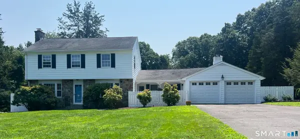 27 Brittany Avenue, Trumbull, CT 06611