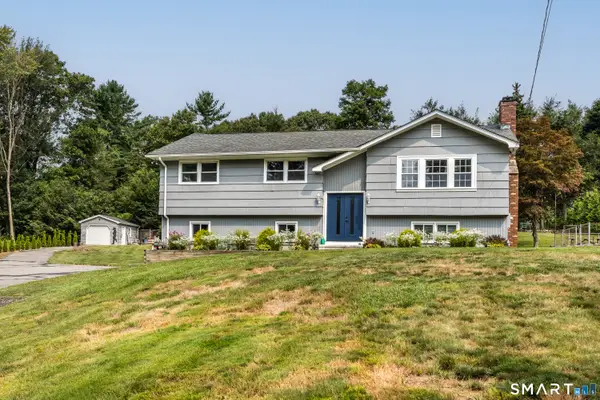 18 Buckingham Road, Seymour, CT 06483