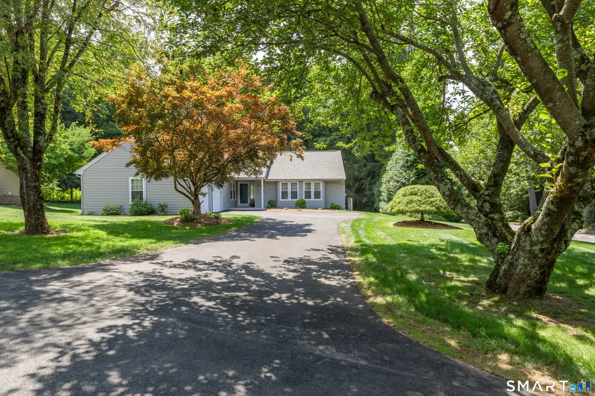 3 Racebrook Court, Cheshire, CT 06410 - #1