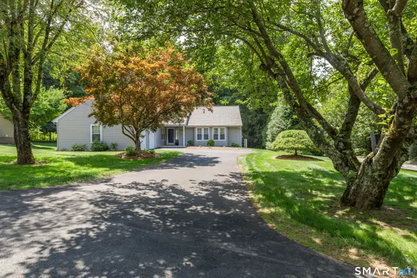 3 Racebrook Court, Cheshire, CT 06410