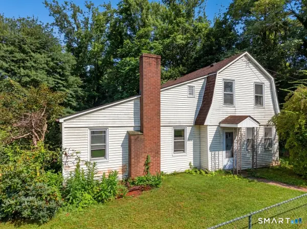 7 Fitzgerald Avenue, Waterford, CT 06385