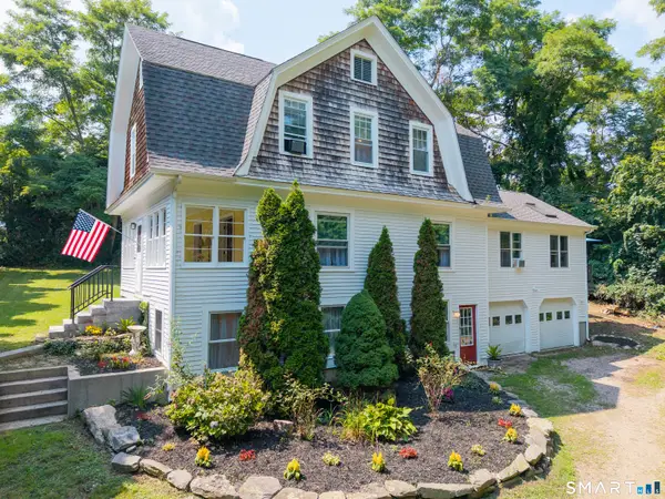 8-B Godfrey Street, Groton, CT 06355