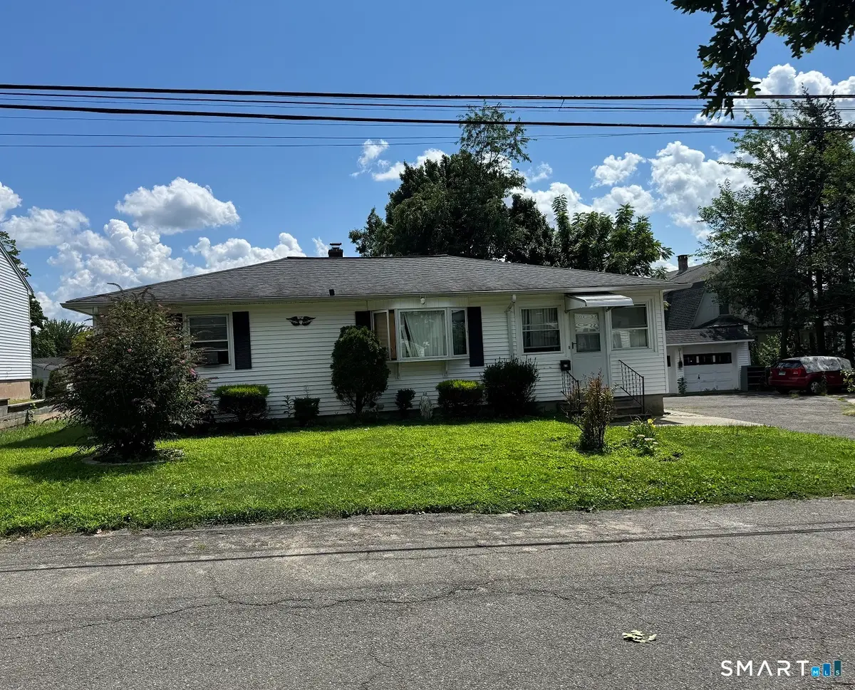 879 Congress Avenue, Waterbury, CT 06708 - #1