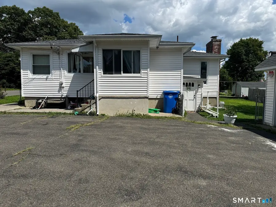 879 Congress Avenue, Waterbury, CT 06708 - #3