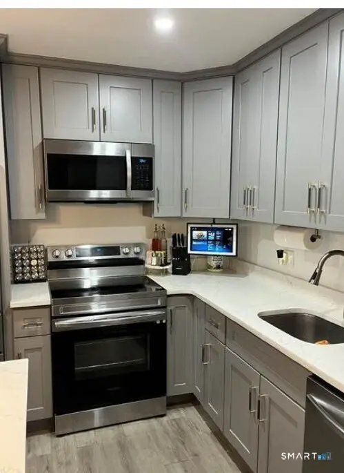 30 Stevens Street #211, Bridgeport, CT 06606