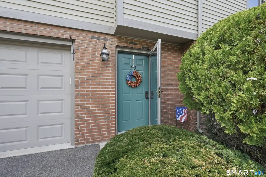 213 Metacomet Drive #213, Meriden, CT 06450 - #2