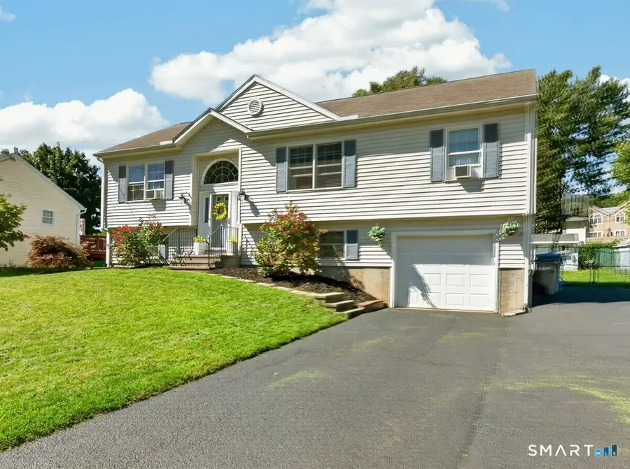 25 Jefferson Street, Manchester, CT 06042 - #3