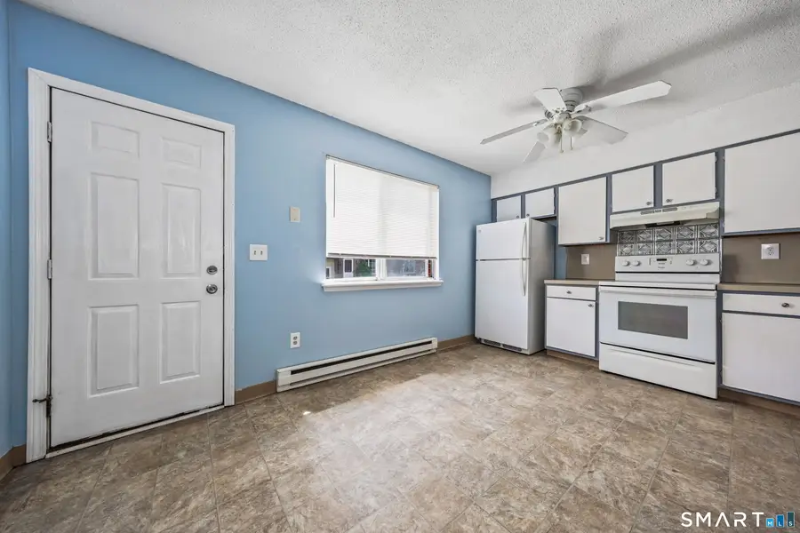 909 Hamilton Avenue #5, Waterbury, CT 06706 - #2