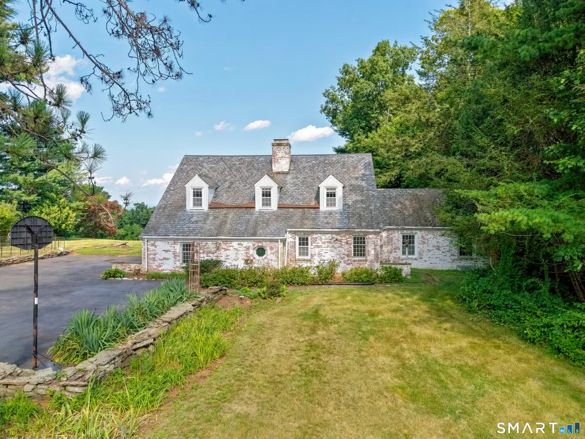 54 Ferncliff Drive, West Hartford, CT 06117 - #1