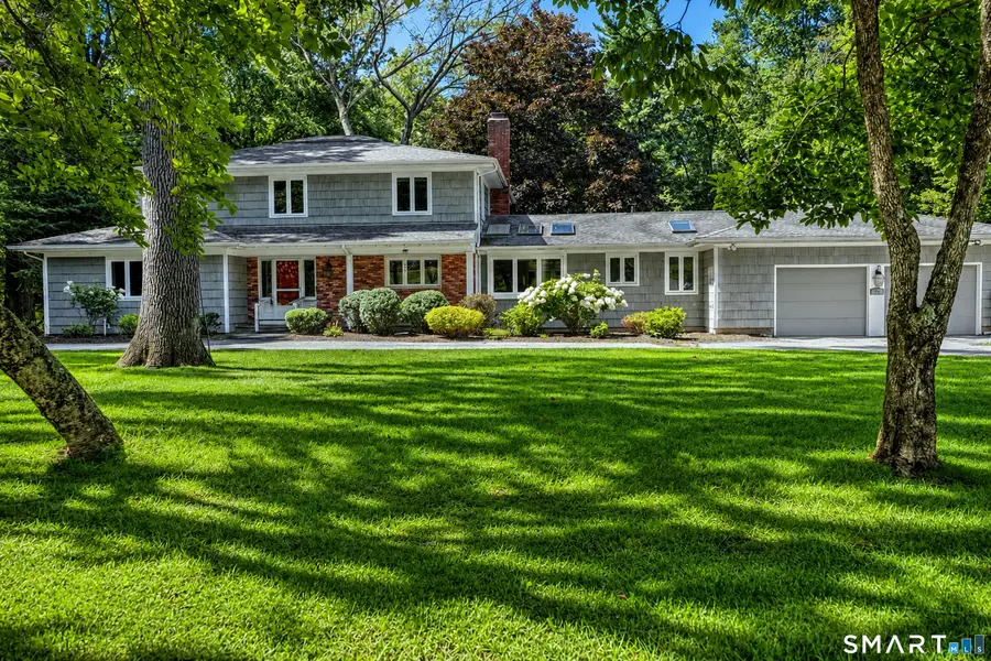 24 Inverness Road, Trumbull, CT 06611 - #2