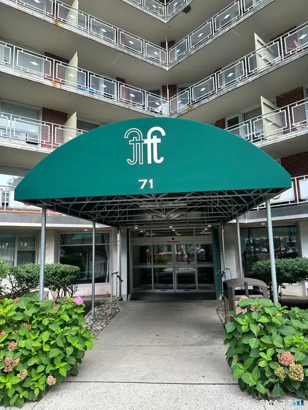 71 Strawberry Hill Avenue #320, Stamford, CT 06902