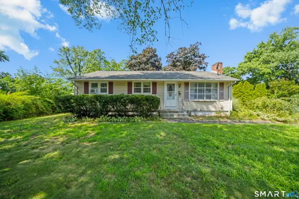 17 Lancer Drive, Enfield, CT 06082