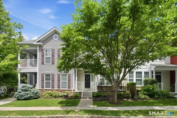 11 Mercy Street #11, Danbury, CT 06810