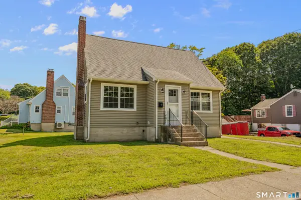 4 Cottage Street, Groton, CT 06340