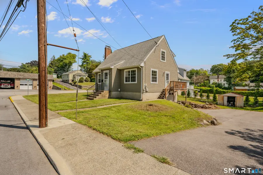 4 Cottage Street, Groton, CT 06340 - #3