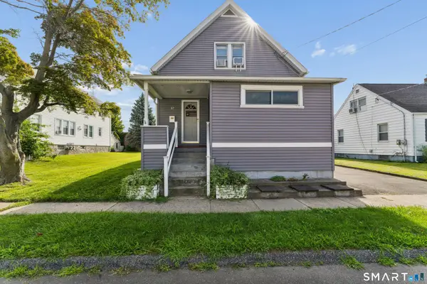 87 High Park Avenue, Stratford, CT 06615