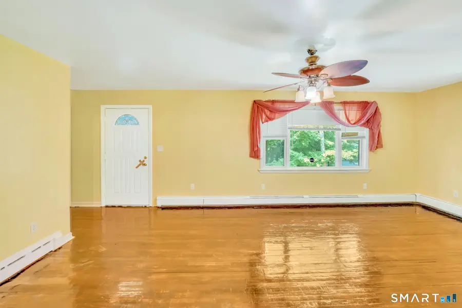 28 Faber Avenue, Waterbury, CT 06704 - #2
