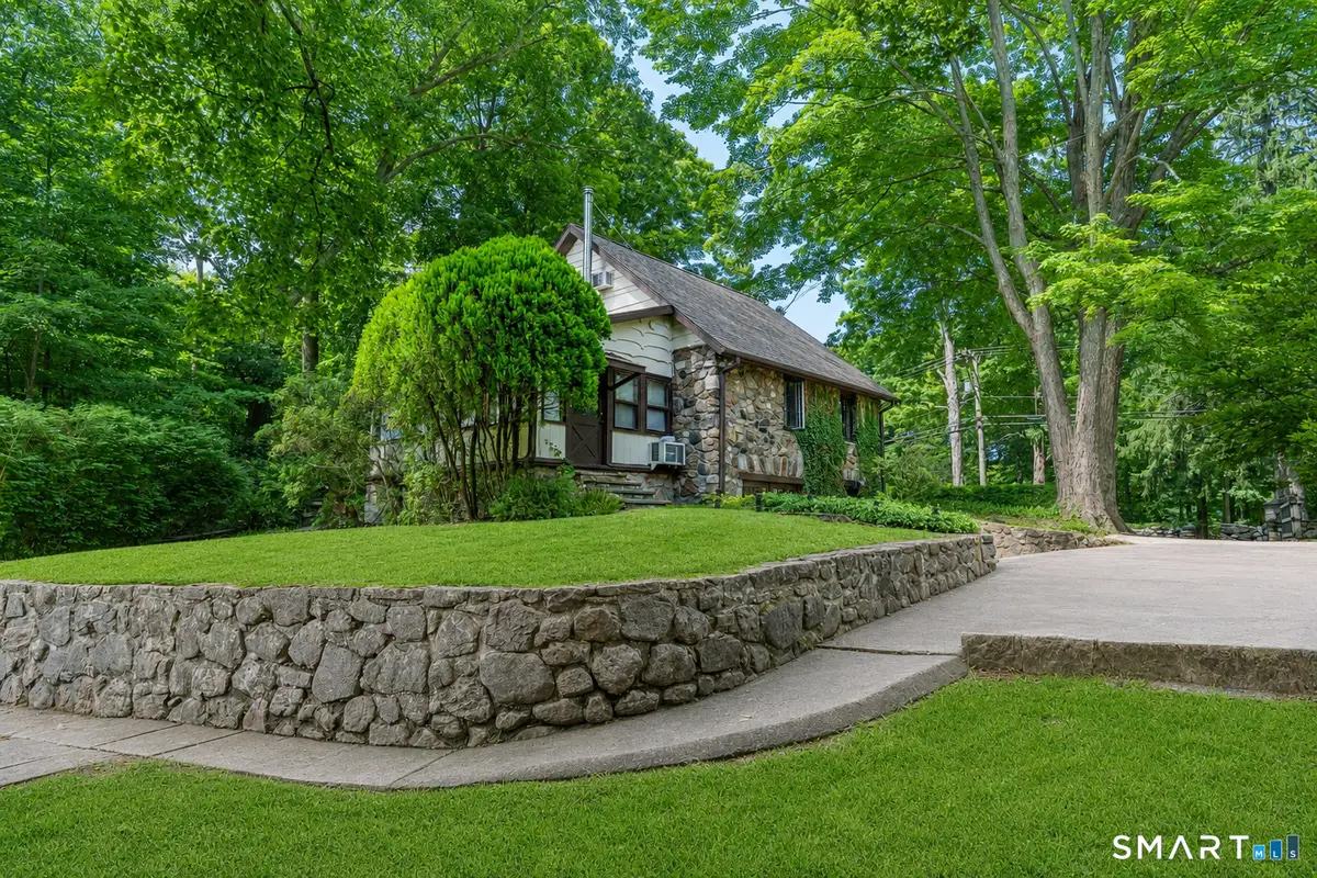 296 Bennetts Farm Road, Ridgefield, CT 06877 - #1