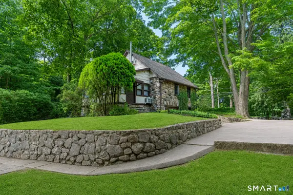 296 Bennetts Farm Road, Ridgefield, CT 06877