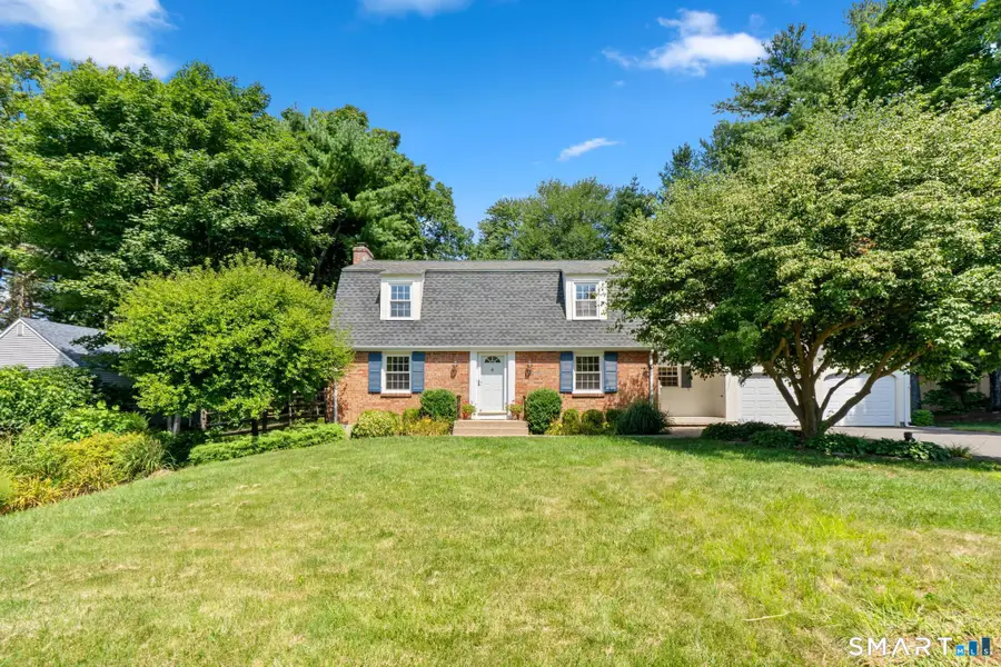 14 Richard Road, Simsbury, CT 06070 - #3