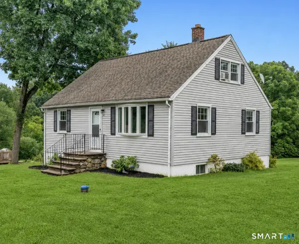 10 Genest Avenue, Prospect, CT 06712