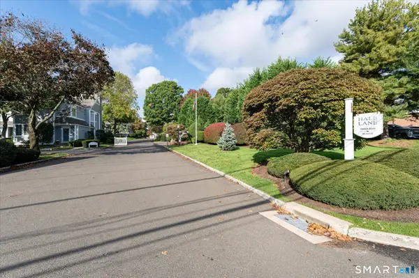 71 Hale Lane #71, Darien, CT 06820