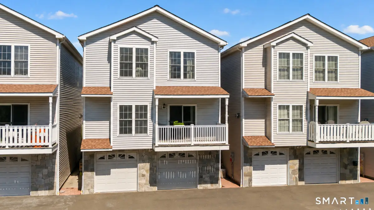42 Highland Road #5, Stamford, CT 06902 - #1